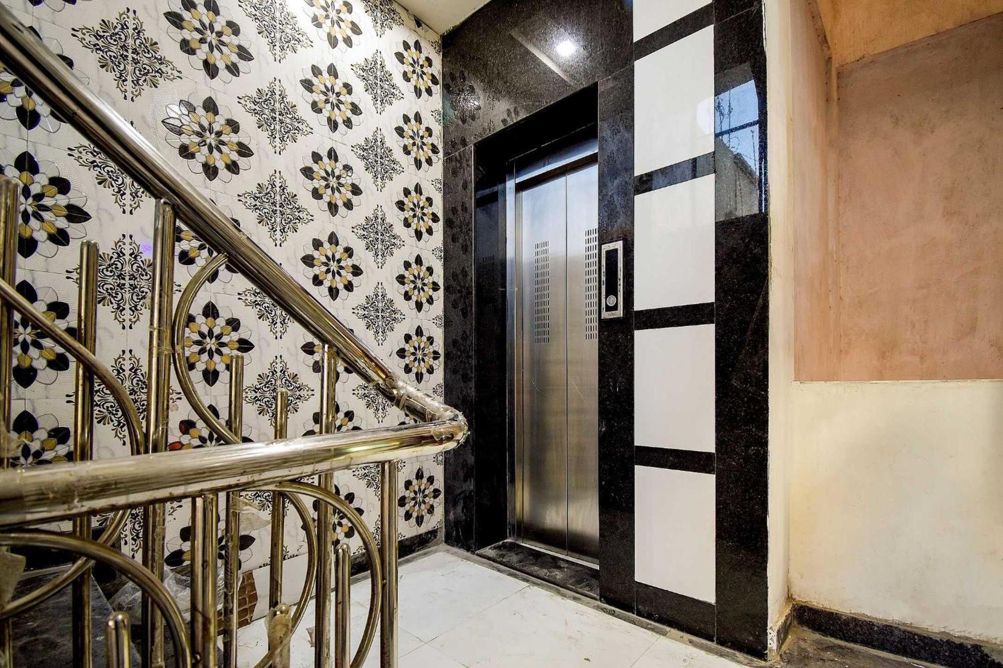 Oyo Flagship Mariyam Service Apartments Nágpur Exteriér fotografie